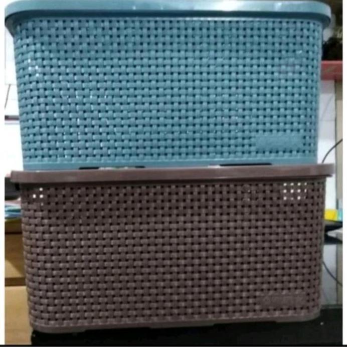 KERANJANG ANYAM ROTAN PLASTIK LION STAR 7 LITER/KOTAK PENYIMPANAN
