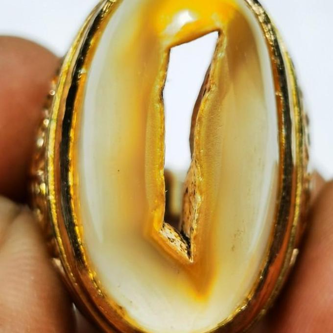 Batu natural akik combong