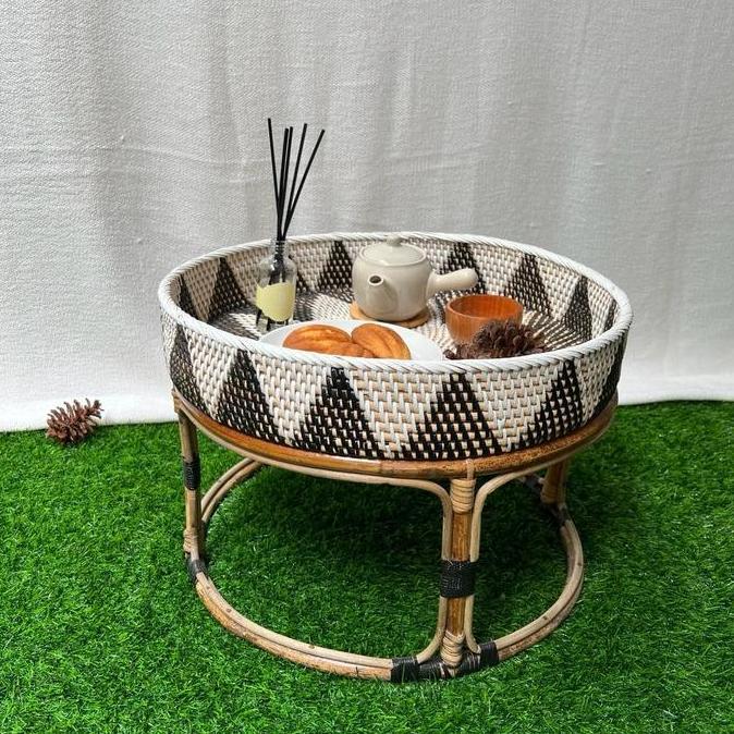 Meja Bulat Rotan / Meja Rotan Estetik / Meja Rotan Aesthetic MBR01