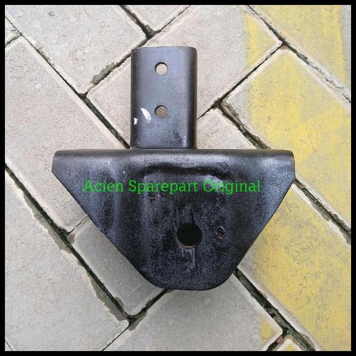 TERLARIS HANGER BRACKET PER DEPAN BAGIAN DEPAN KIRI DYNA DUTRO HT125 HT130 HT 130 