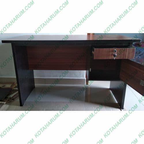meja kerja besar kantor 1/2 biro panjang 120 cm tebal hitam bandung