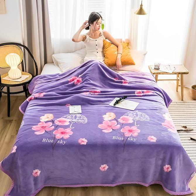 Selimut Bulu Halus Jumbo 200X230 Motif Kungu Super Tebal Pinggiran Full List Berkualitas Kado Kain A