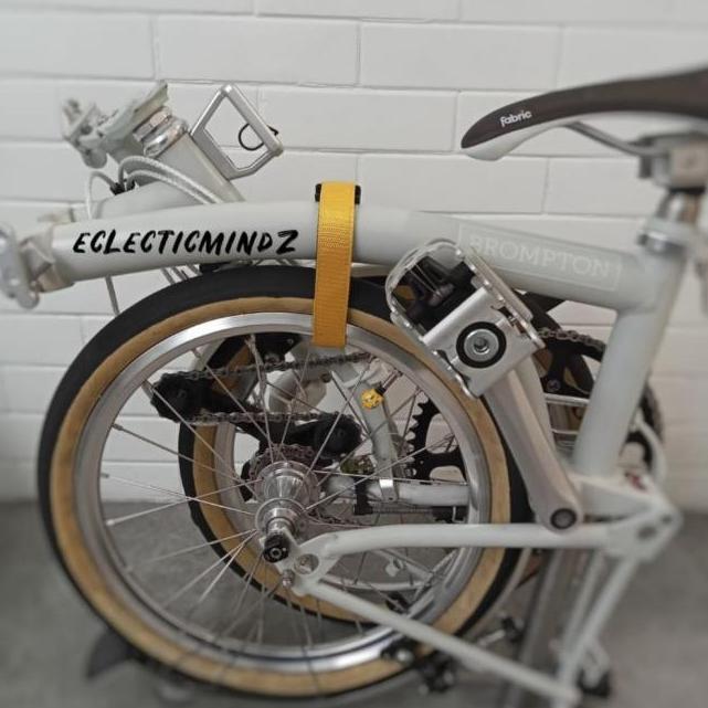 Color Block Folding Bike 16Inch Strap Adjustable Velcro Ready