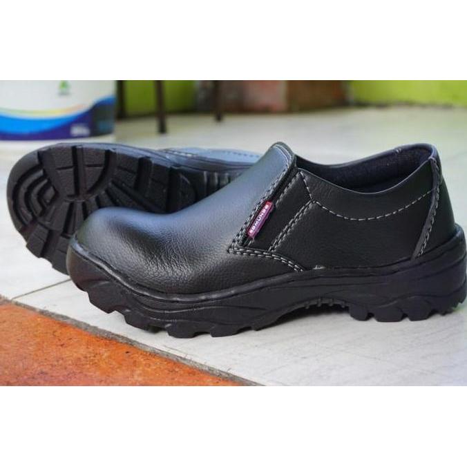 Sepatu Safety Kitchen Safety Edmundo Slip On