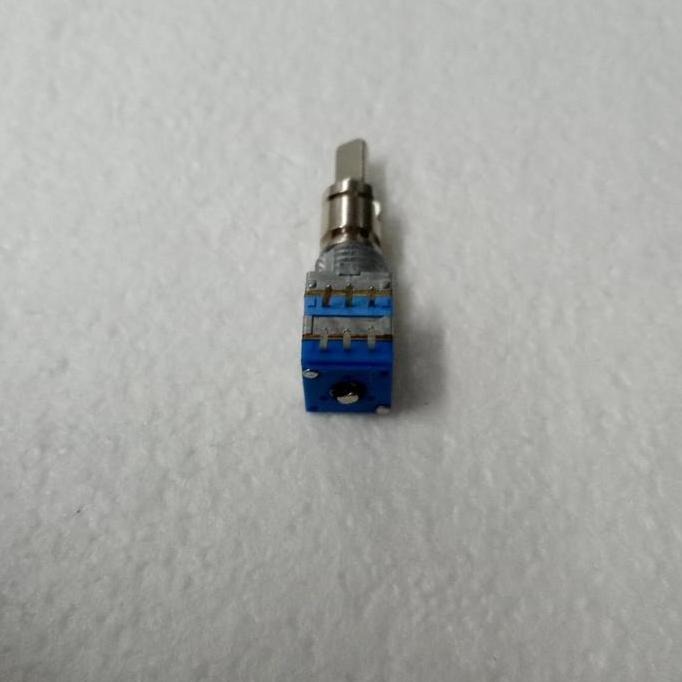 CLEARANCE SALE - rotary yaesu vx6 vx7