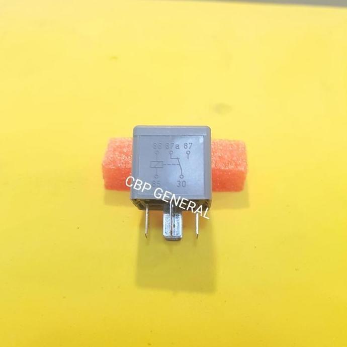 Rellay / Relay / Relai Bosch Pa66-Gf25 5 Kaki 24V 100W Promo