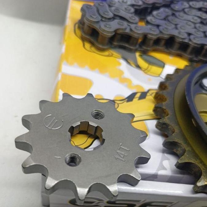 GEAR SET REVO ABSOLUTE- GIR RANTAI REVO ABSOLUTE BLADE - REVO INJEKSI K03 TEBAL 428H