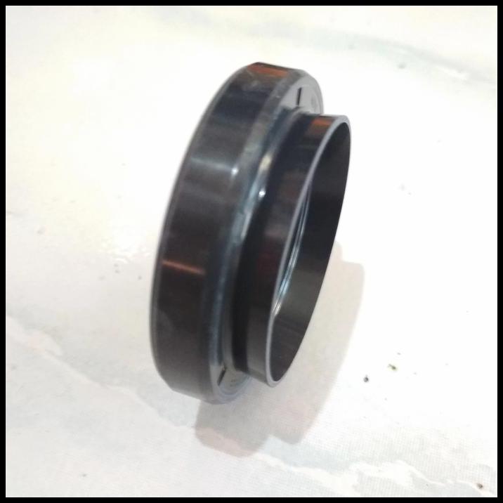 DISKON SEAL KOKEL CV JOINT AS RODA DALAM CHEVROLET SPIN ZAFIRA MANUAL 