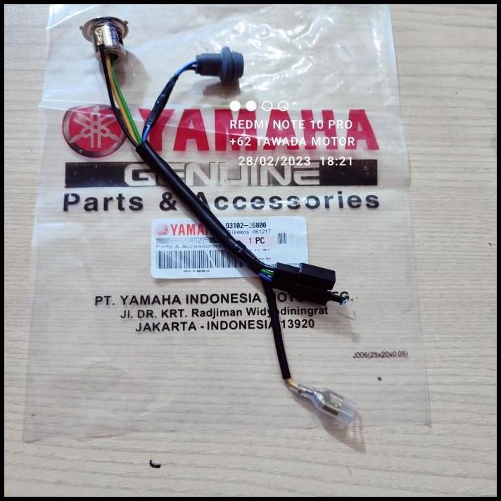 TERLARIS SOKET FITTING LAMPU DEPAN YAMAHA VEGA FORCE FI ATAU VEGA INJEKSI 