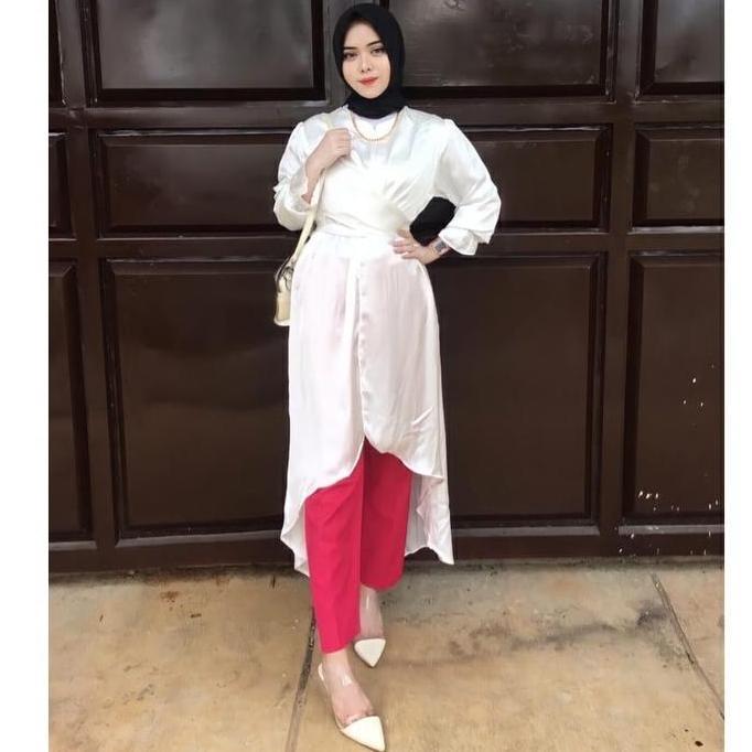 TUNIK TERBARU /TUNIK CANTIK/TUNIK BUSUI/LONG TUNIK POLOS/SAINNE TUNIK Muslim Panjang Fit Hitam Wanit