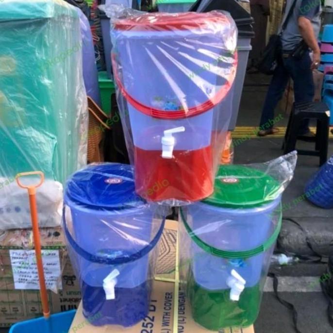 promo tempat air minum kran plastik /dispenser air 9 liter