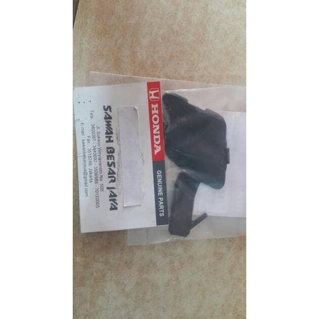 tutup / cover towing / hook bumper depan mobilio rs