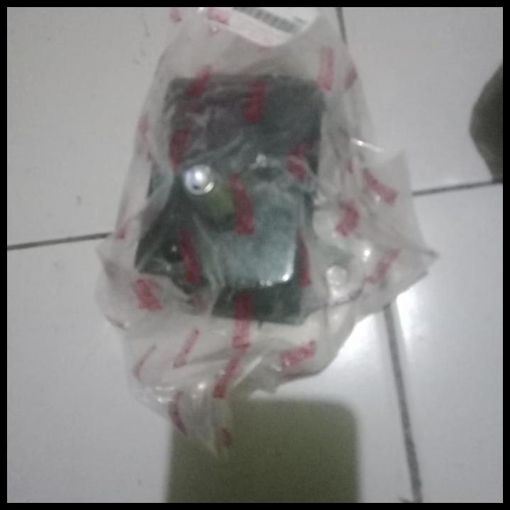 BEST DEAL DAIHATSU ORI DUDUKAN MESIN/ENGINE MOUNTING KANAN GRANDMAX 12361-BZ171 