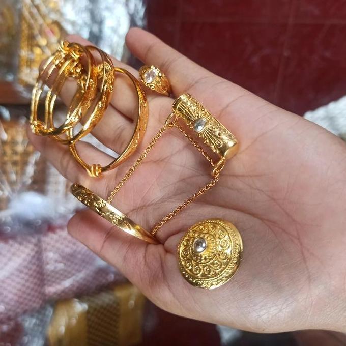 set gelang bayi tiga bulanan Perempuan Laki-laki Ulang tahun isi pupuk cincin kalung blandong gelang