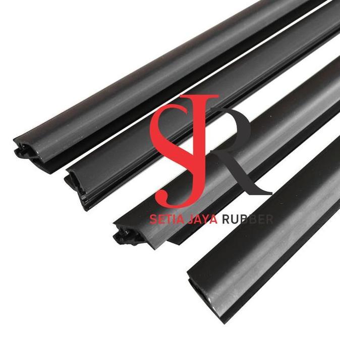 KARET KACA DEPAN MOBIL KARET PELIPIT KACA BAGIAN LUAR MOBIL HONDA JAZZ GE 08 2009 2010 2011 2012 201