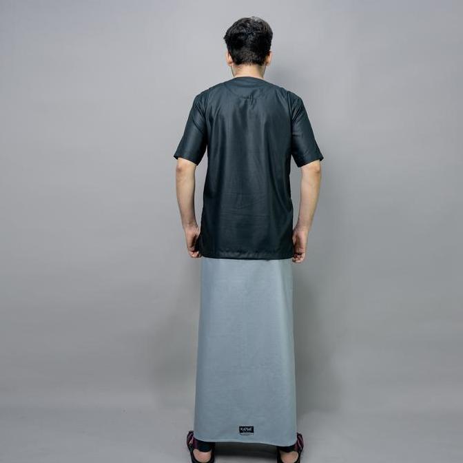 Katsae - Sarung Pria Dewasa Motif Sarung Polos Abu - Abu / Sarung Sholat Pria / Sarung Laki Laki Dew