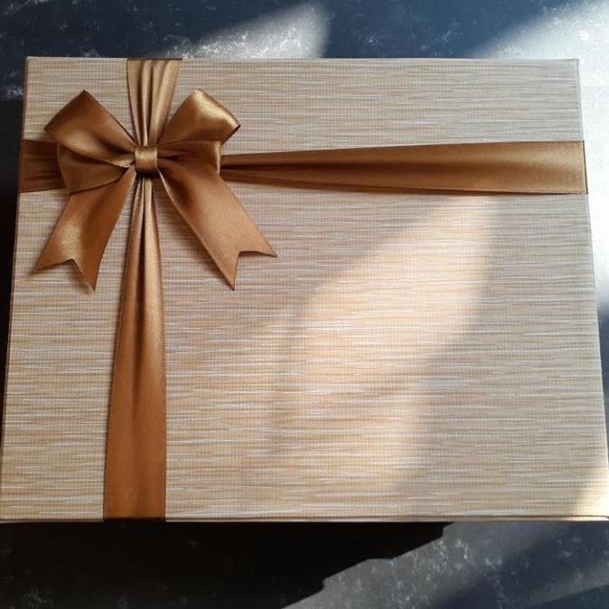 Iyakirim- Najwa Collection Box Kado Spesial Kotak Hadiah Romantis Custom Size Dengan Pita Coklat Gol