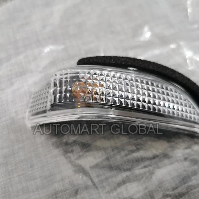 Lampu Sen Spion Calya Sigra Kanan Original