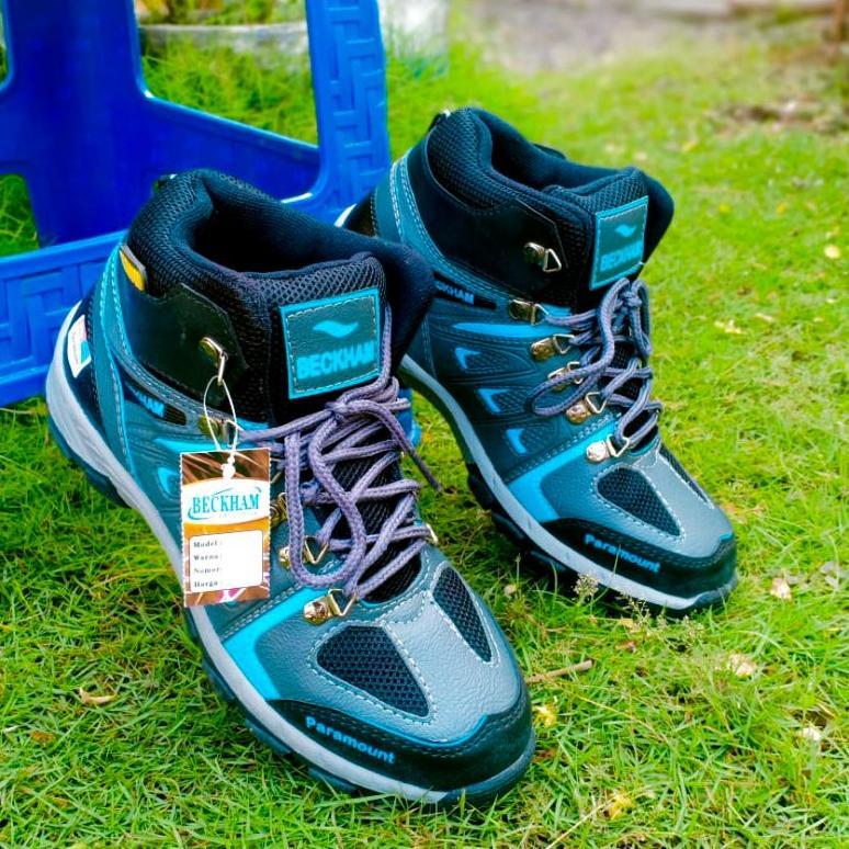 CUCI GUDANG SEPATU HIKING OUTDOOR BOOT / SEPATU GUNUNG BECKHAM PARAMONT