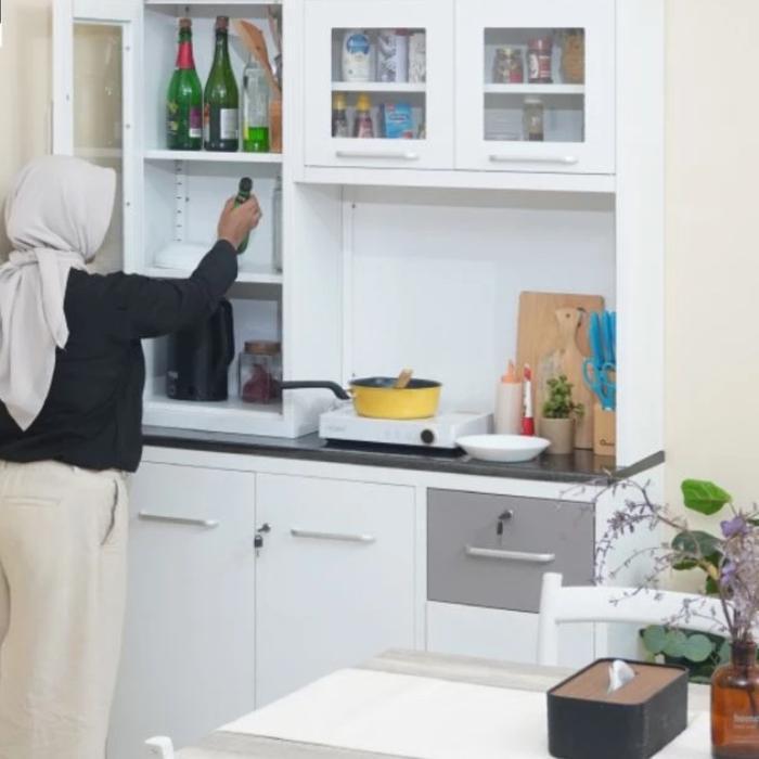 Lemari makan besi KSC 001 Olympic