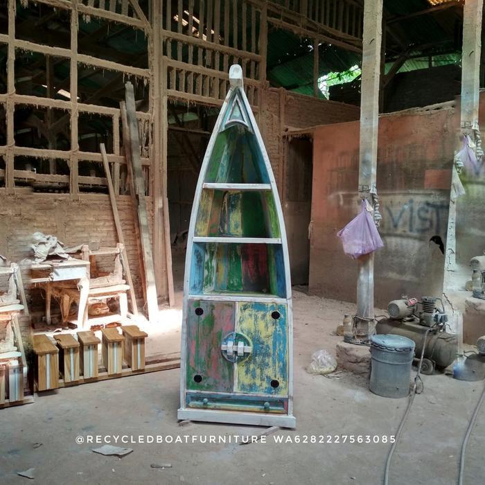 Rak Buku Perahu Antik Kayu Jati