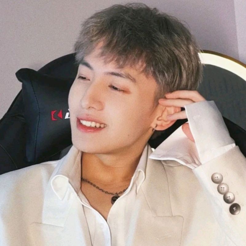 Wig Rambut Palsu Warna Abu-Abu Untuk Laki-Laki Korea Rambut Palsu Rambut Pendek Warna Grey Model Rem