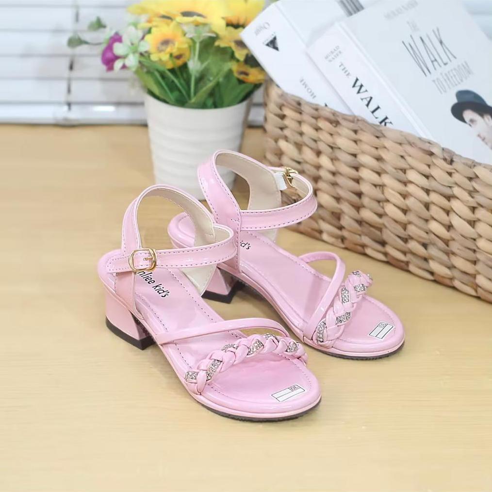 BEST SELLER SANDAL ANAK PEREMPUAN HAK TAHU 3CM MODEL KEPANG BELIAN // SANDAL HAK KACA ANAK PEREMPUAN