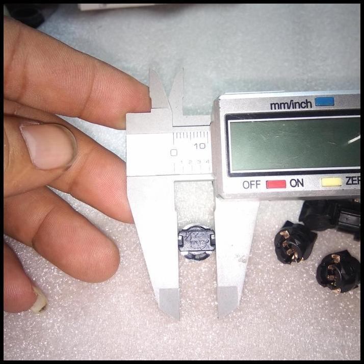 DISKON SOKET FITTING LAMPU DASHBOARD PANEL AC MOBIL AVANZA UNIVERSAL T5 