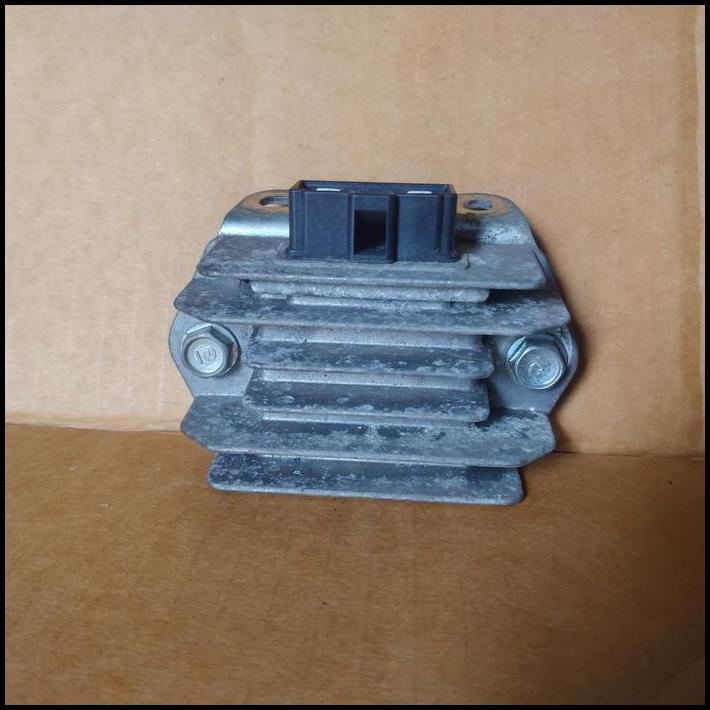 DISKON KIPROK REGULATOR NEW CBR 150 LED FACELIFT ORIGINAL 