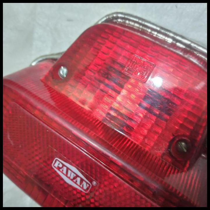 DISKON LAMPU BELAKANG STOP LAMP VESPA BAJAJ DELUXE SUPER ORIGINAL NOS 
