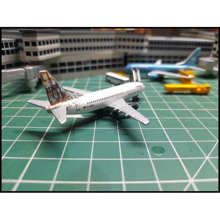 HOT DEAL HERPA WINGS SKALA 1:500 DEUTSCHE BA BOEING 737-300 "SCHRIFTTANZ" HWP06 