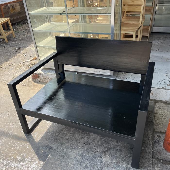 Kursi kayu besi hollow sandaran