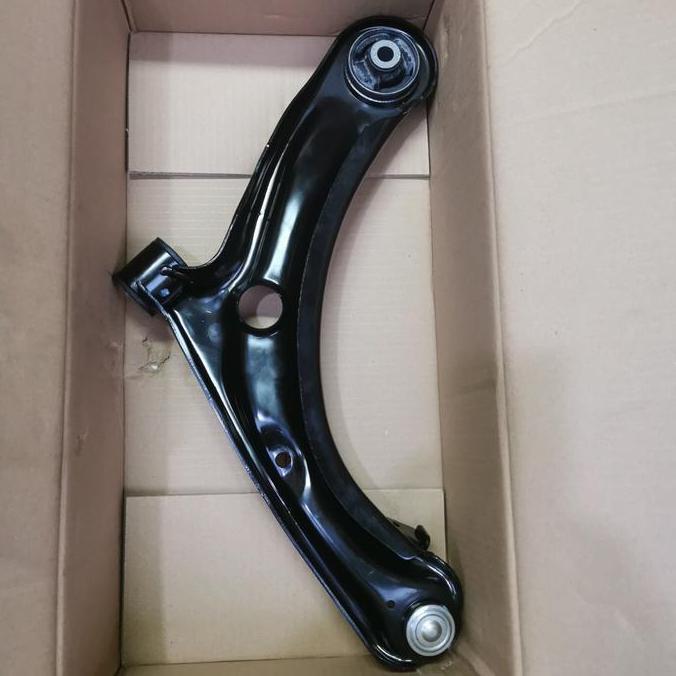 Lower Arm Honda  Mobilio /Brio