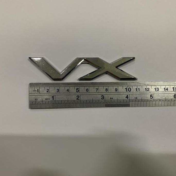 Emblem VX untuk Bagasi Land Cruiser VX100 LC100