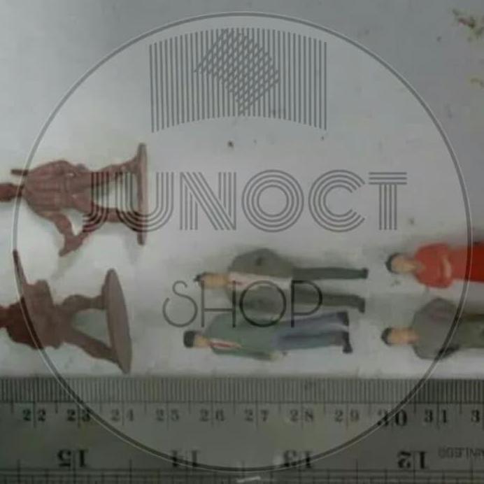 Miniatur Orang Diorama Maket