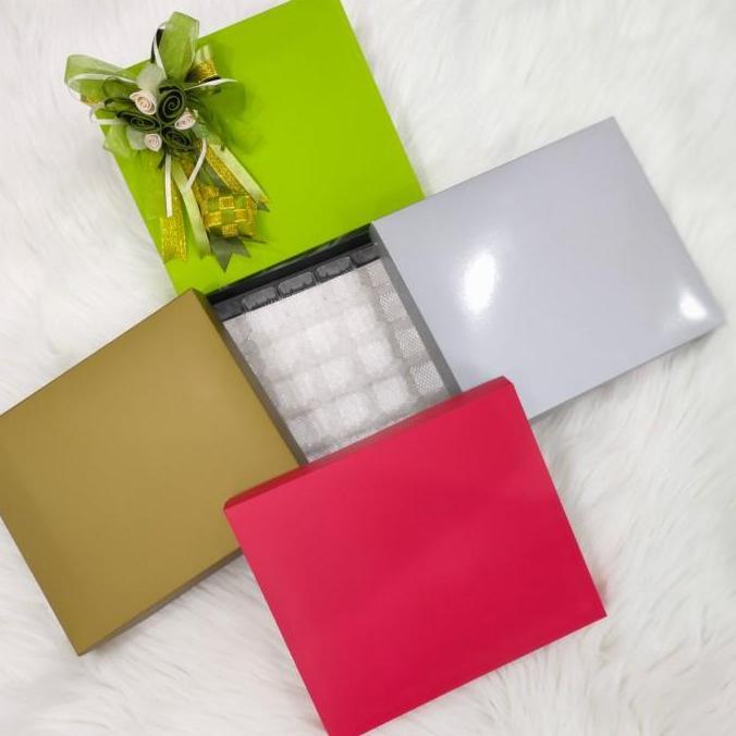 Kotak | Dus | Kemasan kue-kue | Sekat mika 20/30 (varian warna)