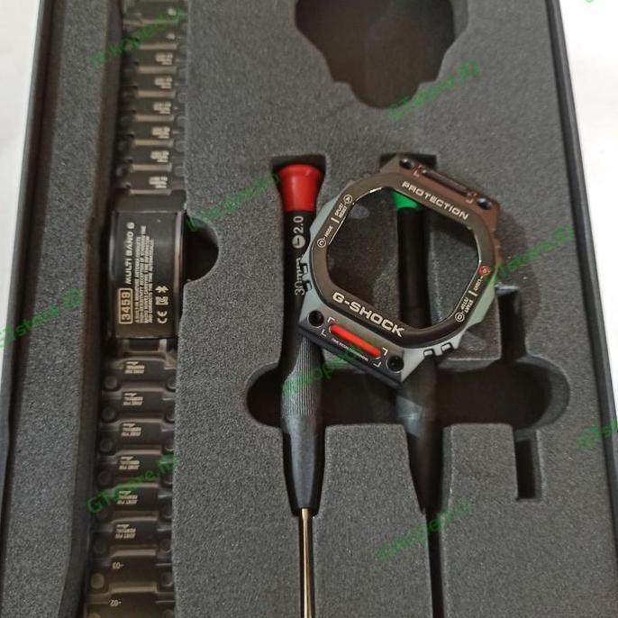 bnb metal bezel n bracelet g-shock gshock dw 5600/dw5600/gwb5600