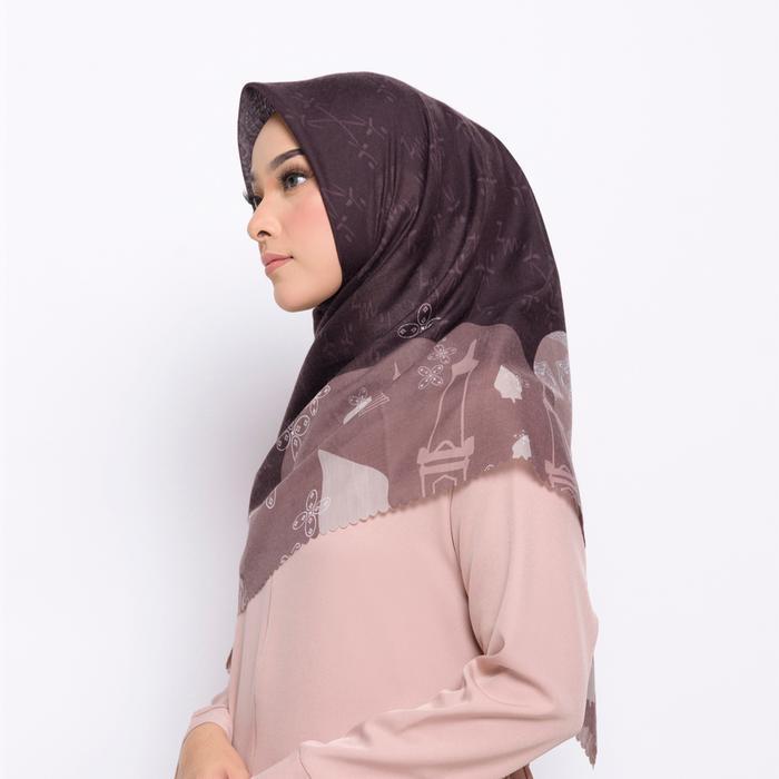 Bisa Cod - Zm Zaskia Mecca - Yogya Scarf Kerudung Segi Empat Voal Hitam Syari Basic Edisi Yogyakarta