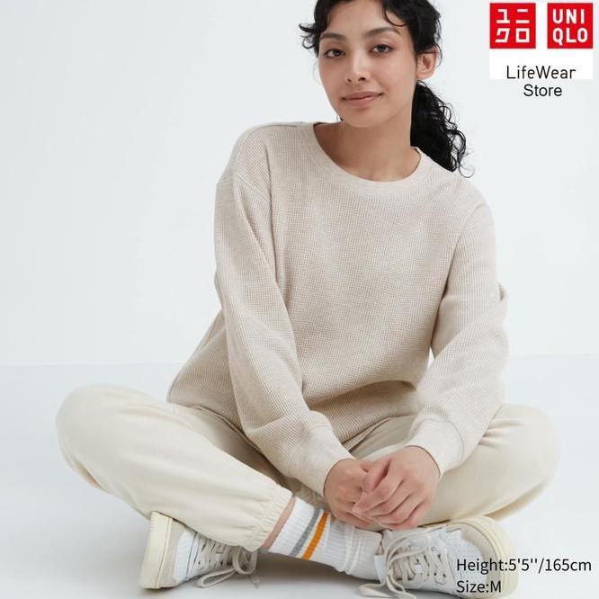Uniqlo T-Shirt Waffle Uniqlo T Shirt Waffle Kerah Bulat Lengan Panjang