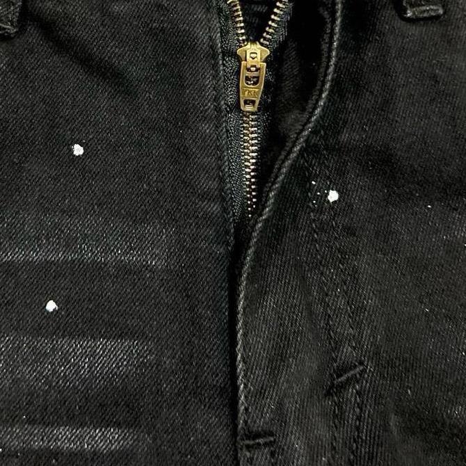 Celana Jeans Sobek Celana Leather Patch Bercak Cat