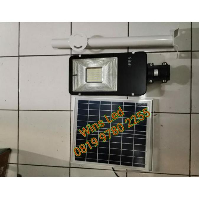 LAMPU JALAN LED 100W TENAGA SURYA 100 WATT PJU SOLAR PANEL100WATT