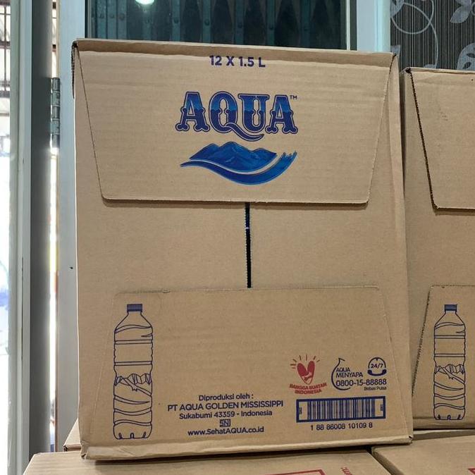 Aqua botol 1,5L isi 12 botol / air mineral /air minum /air putih JS