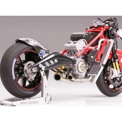 TAMIYA 14101 DUCATI DESMOSEDICI