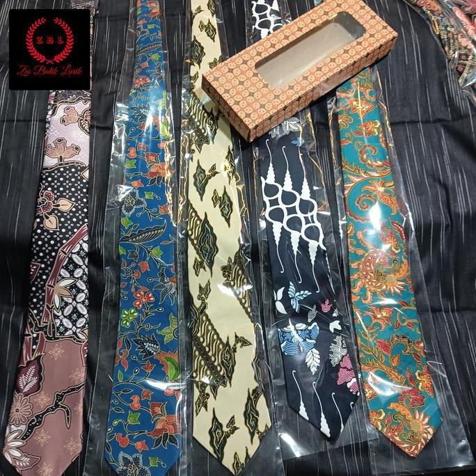 Dasi batik sutra souvenir Indonesia exclusive souvenir cowok murah