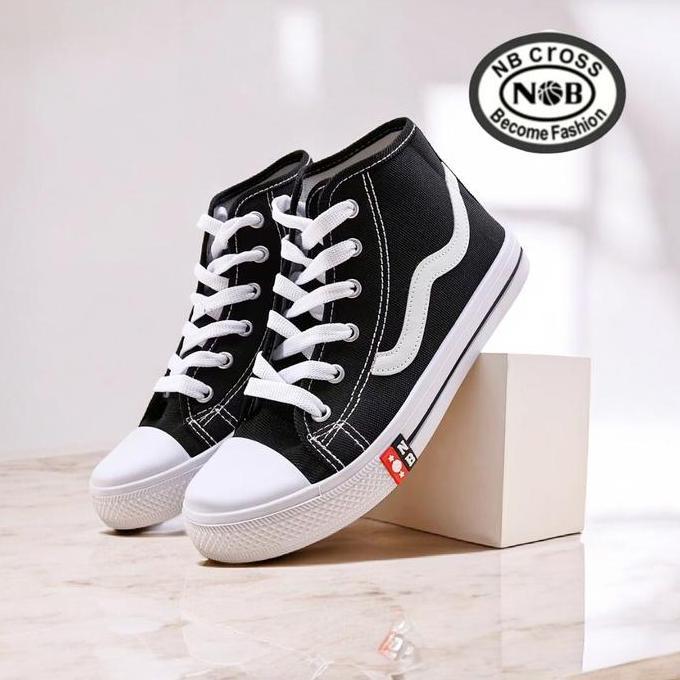 NEW NB CROSS SEPATU ANAK BOOTS HITAM PUTIH SEKOLAH TK SD SMP & SMA LAKI-LAKI DAN PEREMPUAN BAHAN KAN