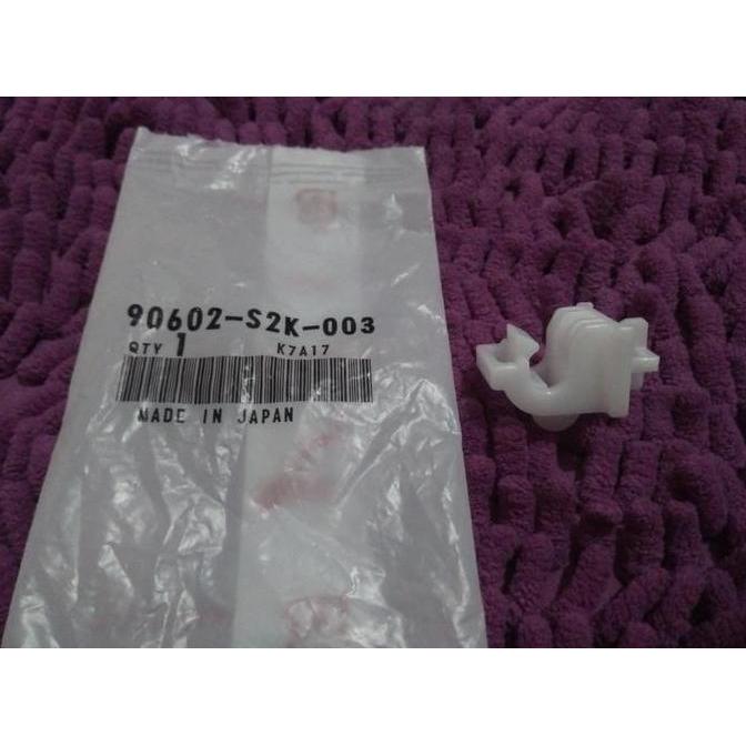 Klip pengait stik kap mesin honda jazz city