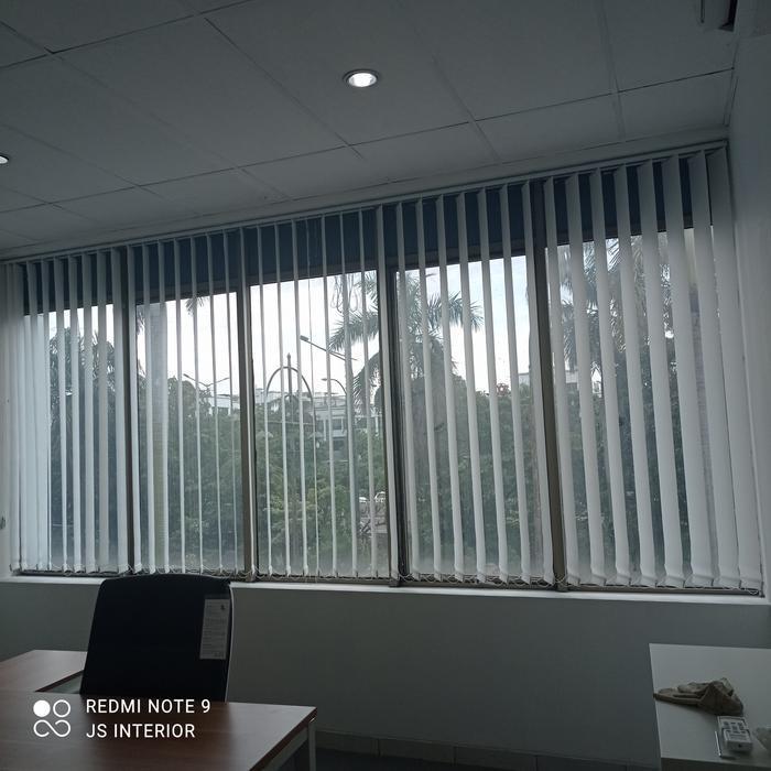 vertical blind,vertikal blind,tirai kantorvertikal,gorden vertikal