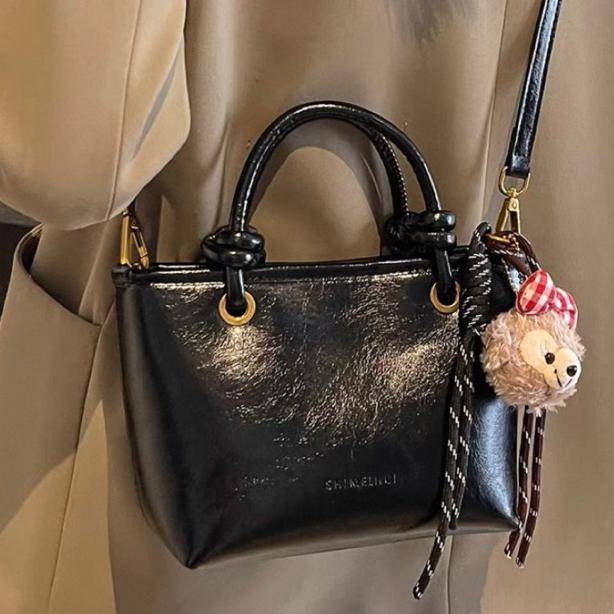 Termurah Maghi.Id - Aila Bag | Free Gantungan Boneka Beruang | Hand And Sling Bag | Tas Wanita Selem