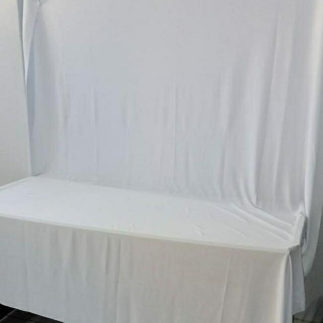 Background kain 3 x 2.5 meter PUTIH