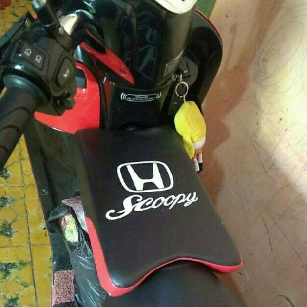 Jok motor anak scoopy